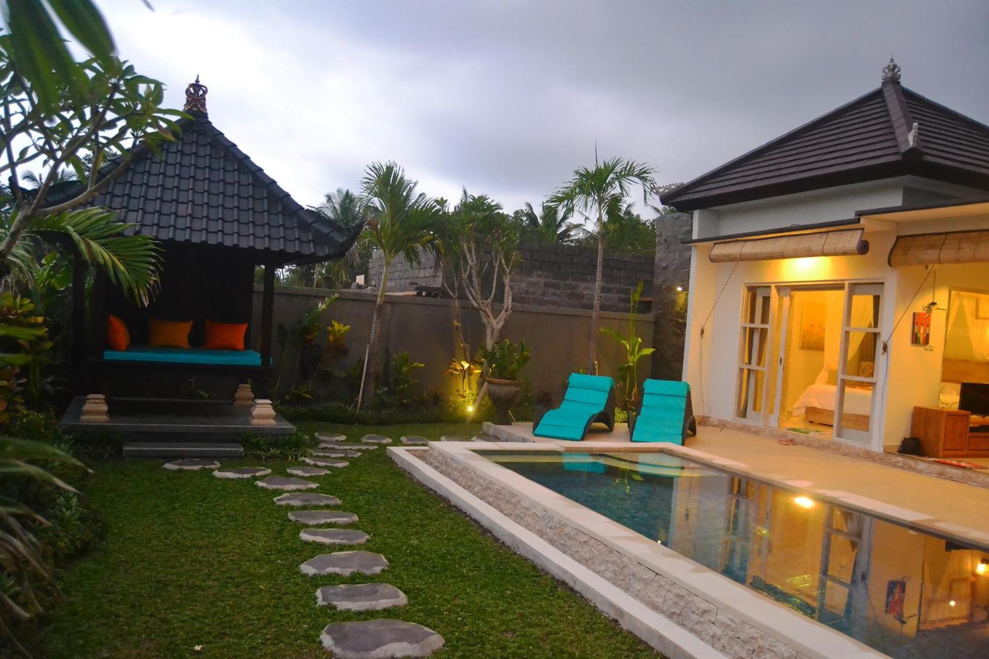 Ratna Villa Ubud  Exterior photo